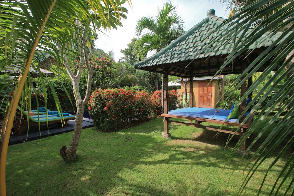 Amed Harmony Bungalows And Villas Exteriör bild